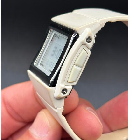 Casio Baby-G BG-2001 Vintage Y2K White Digital Watch 100M main image 8